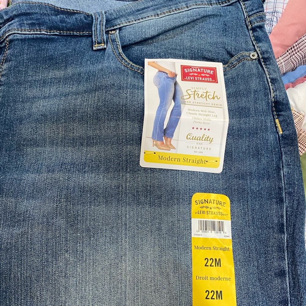 Women’s plus size Levi’s